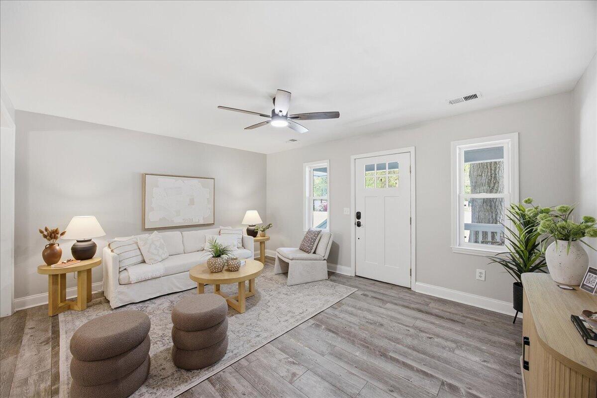 1114 Yeamans Hall Road Hanahan, SC 29410 - Photo 5 of 19 18-1114_018