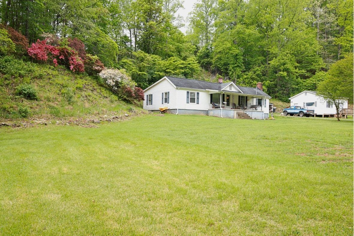 6292 Back Creek Road Boones Mill, VA 24065 - Photo 39 of 41 10