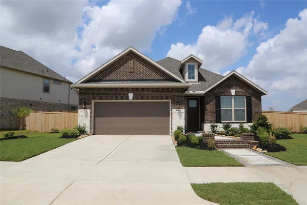 $2,700 | 19102 Falkenstein Castle Way, Cypress, TX 77433