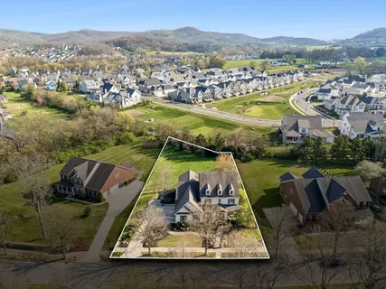 $1,375,000 | 122 Stream Valley Boulevard, Franklin, TN 37064