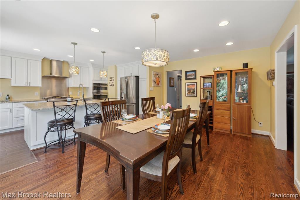4024 Cumberland Road Berkley, MI 48072 - Photo 12 of 60