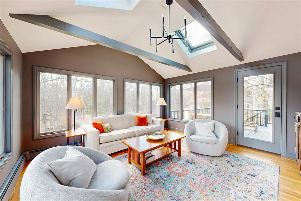 25 Longmeadow Road Medfield, MA 02052 - Photo 21 of 37