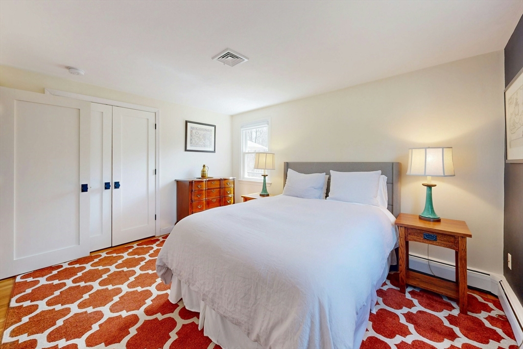 25 Longmeadow Road Medfield, MA 02052 - Photo 27 of 37