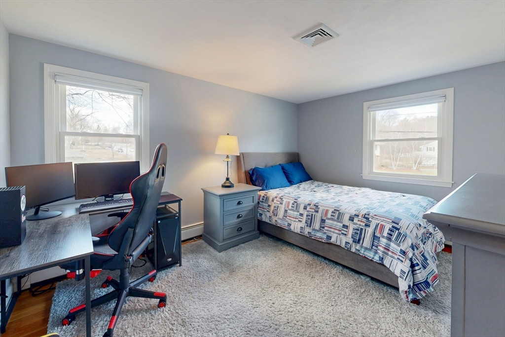 25 Longmeadow Road Medfield, MA 02052 - Photo 28 of 37