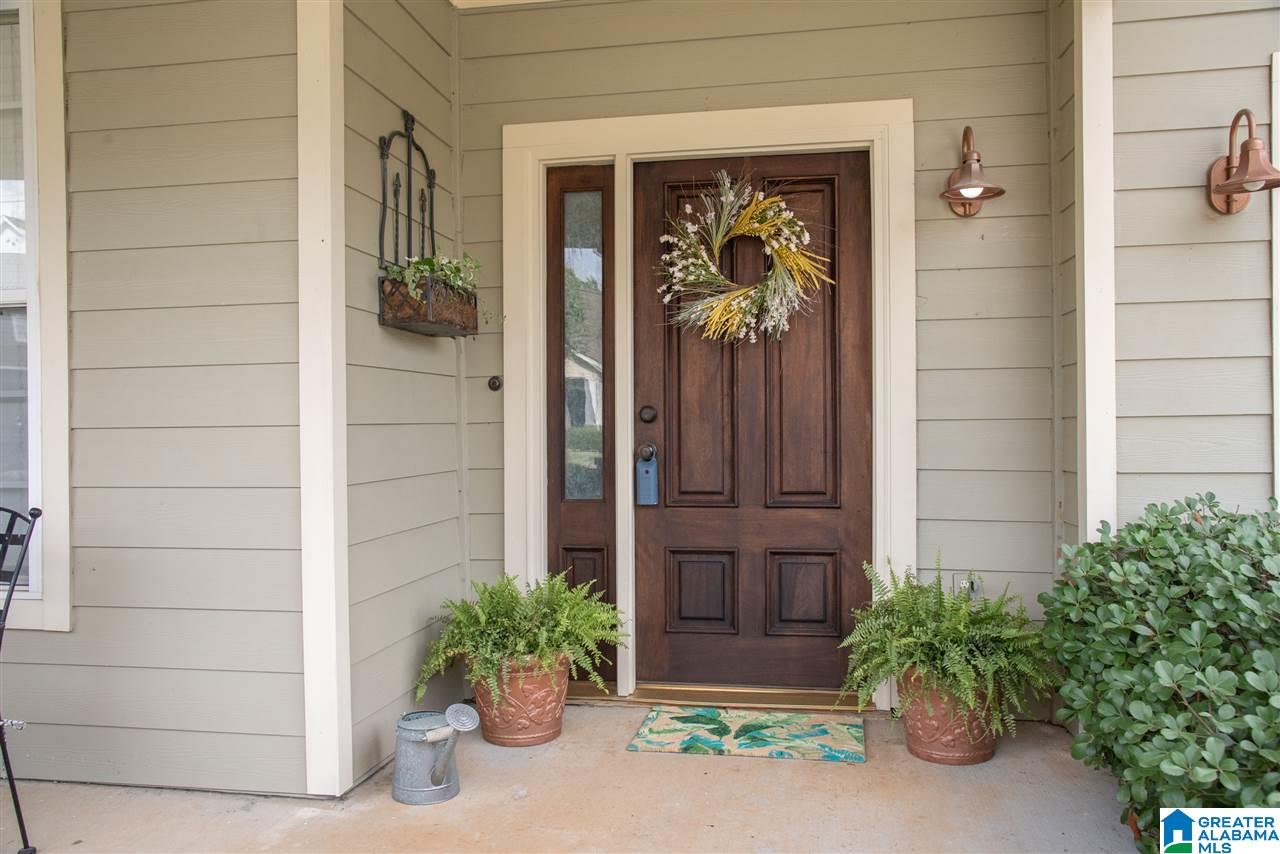 124 King Richards Way Calera, AL 35040 - Photo 3 of 29