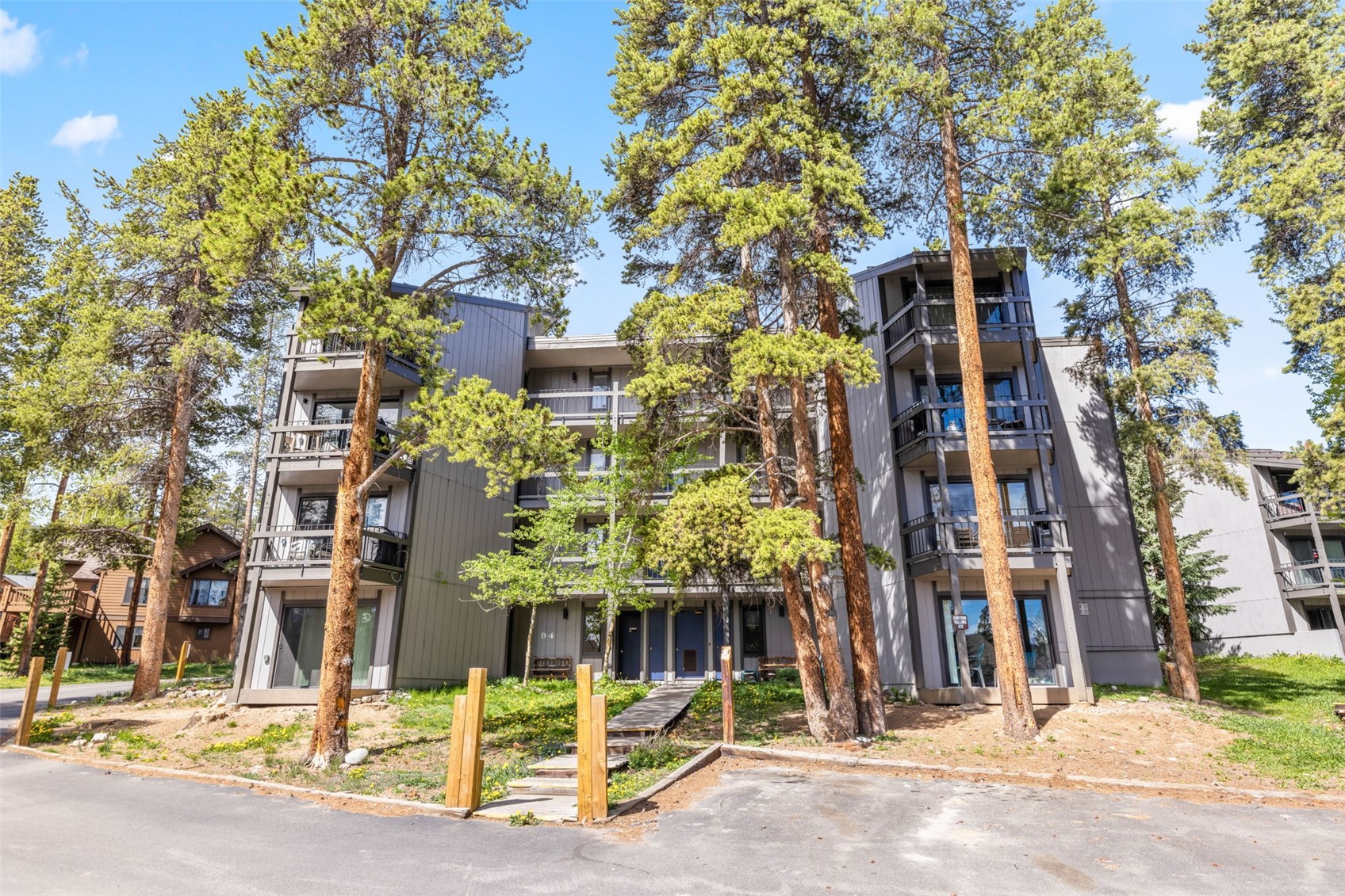 1127 Ski Hill Road, Unit 104 Breckenridge, CO 80424 - Photo 29 of 32