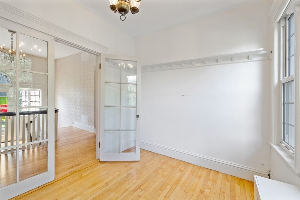 38 Oakley Road Belmont, MA 02478 - Photo 20 of 41 Gallery Image 20