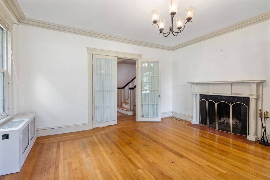 38 Oakley Road Belmont, MA 02478 - Photo 10 of 41 Gallery Image 10