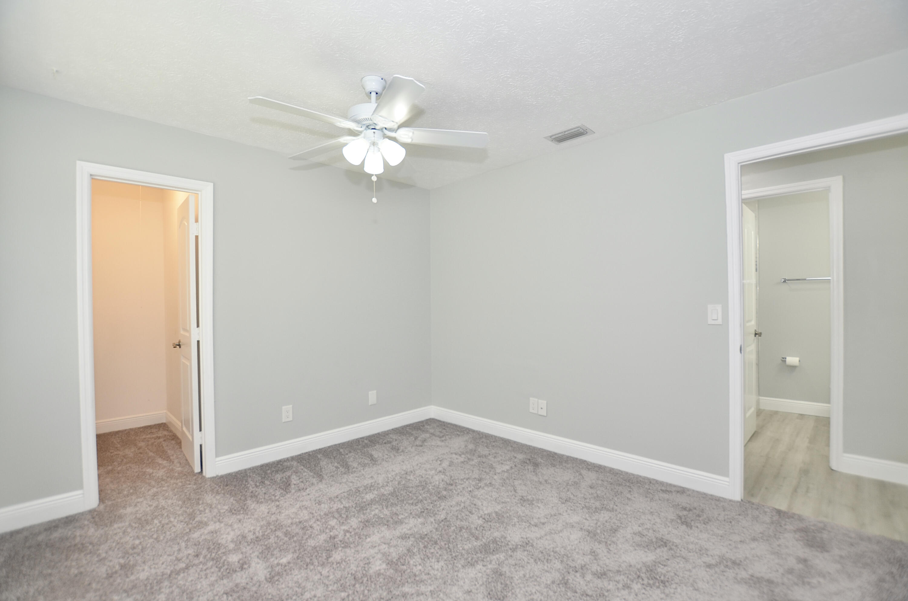 2968 Southeast Salerno Road Stuart, FL 34997 - Photo 24 of 38 2968 Salerno 5