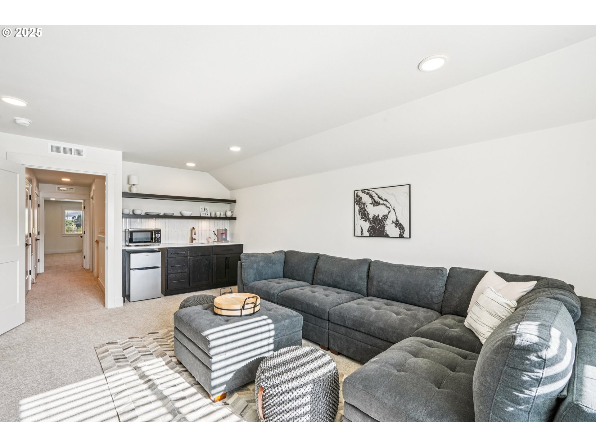 1708 Northwest 21st Way Battle Ground, WA 98604 - Photo 24 of 36 a living room with furniture and kitchen view