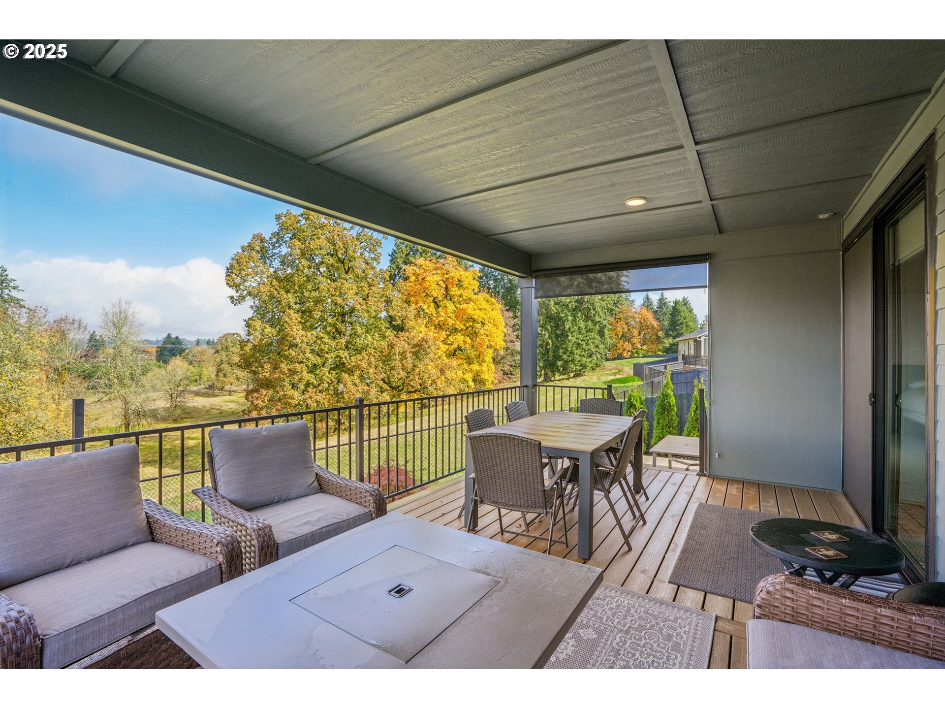 1708 Northwest 21st Way Battle Ground, WA 98604 - Photo 31 of 36 a balcony with furniture and a potted plant