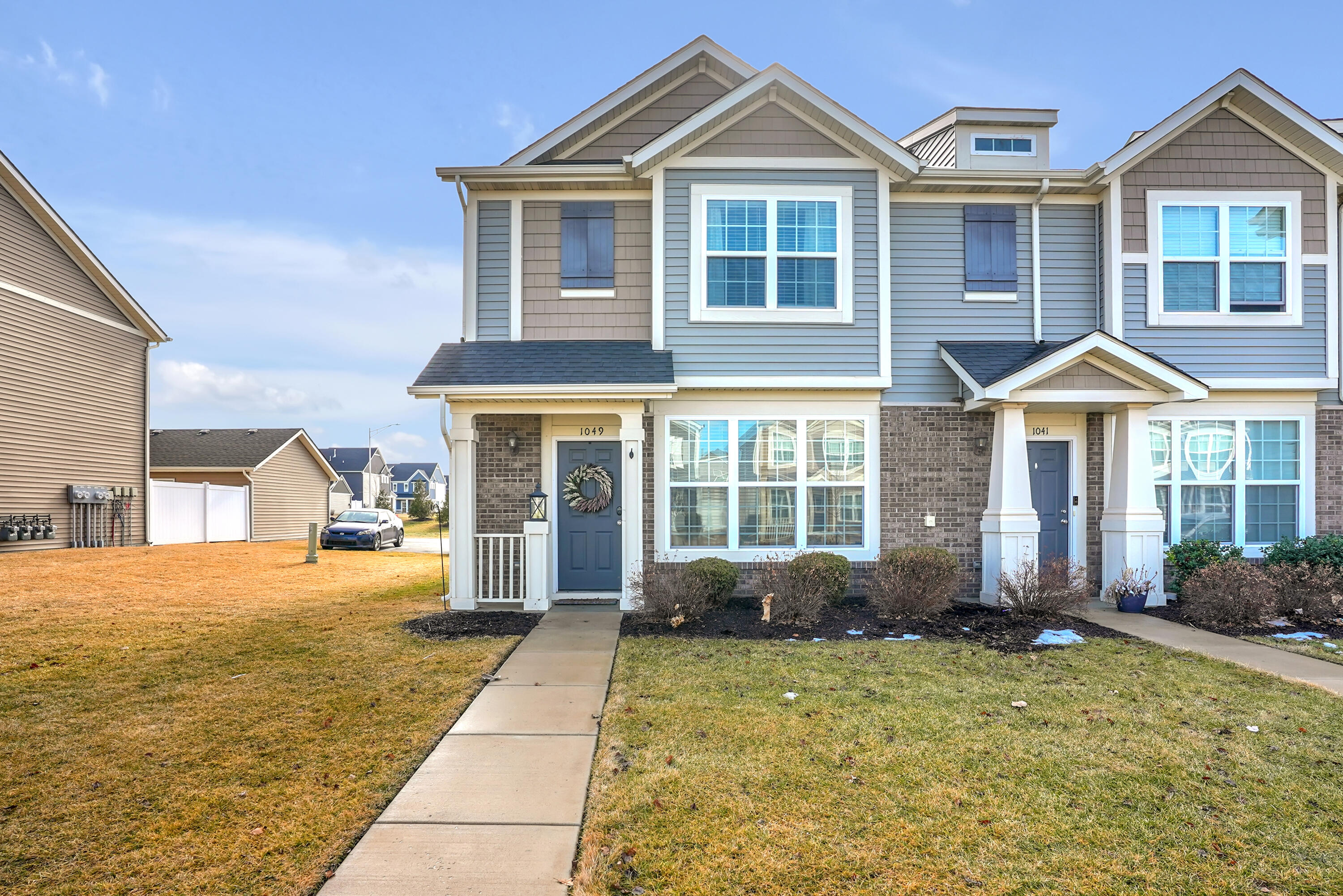 1049 East 117th Place Crown Point, IN 46307 - Photo 1 of 22 3000x2002