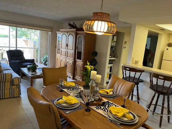 $1,750 | 1533 Southeast Royal Green Circle, Port St. Lucie, FL 34952