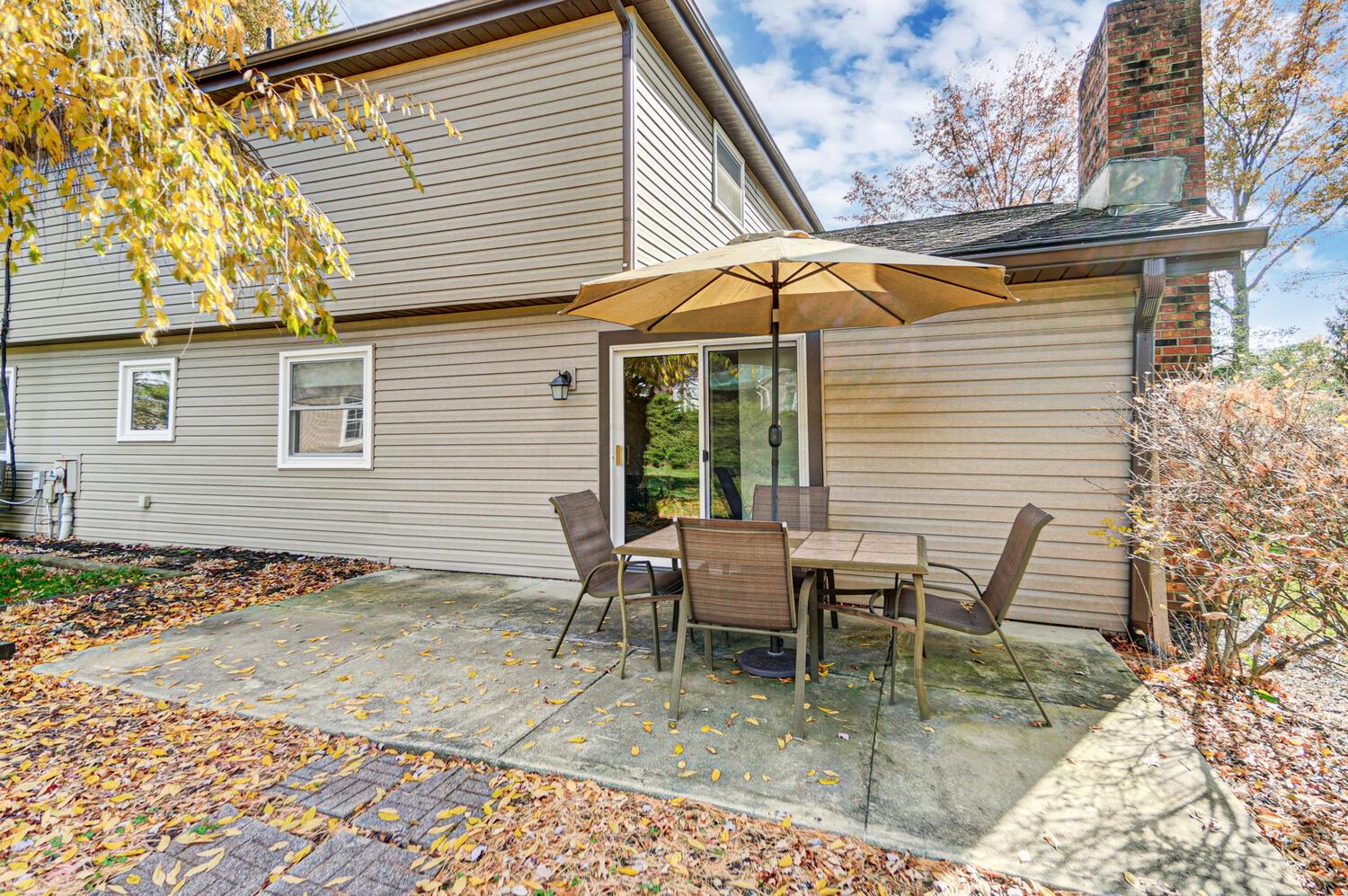 72 Wendell Road Southwest Etna, OH 43068 - Photo 41 of 47 Patio