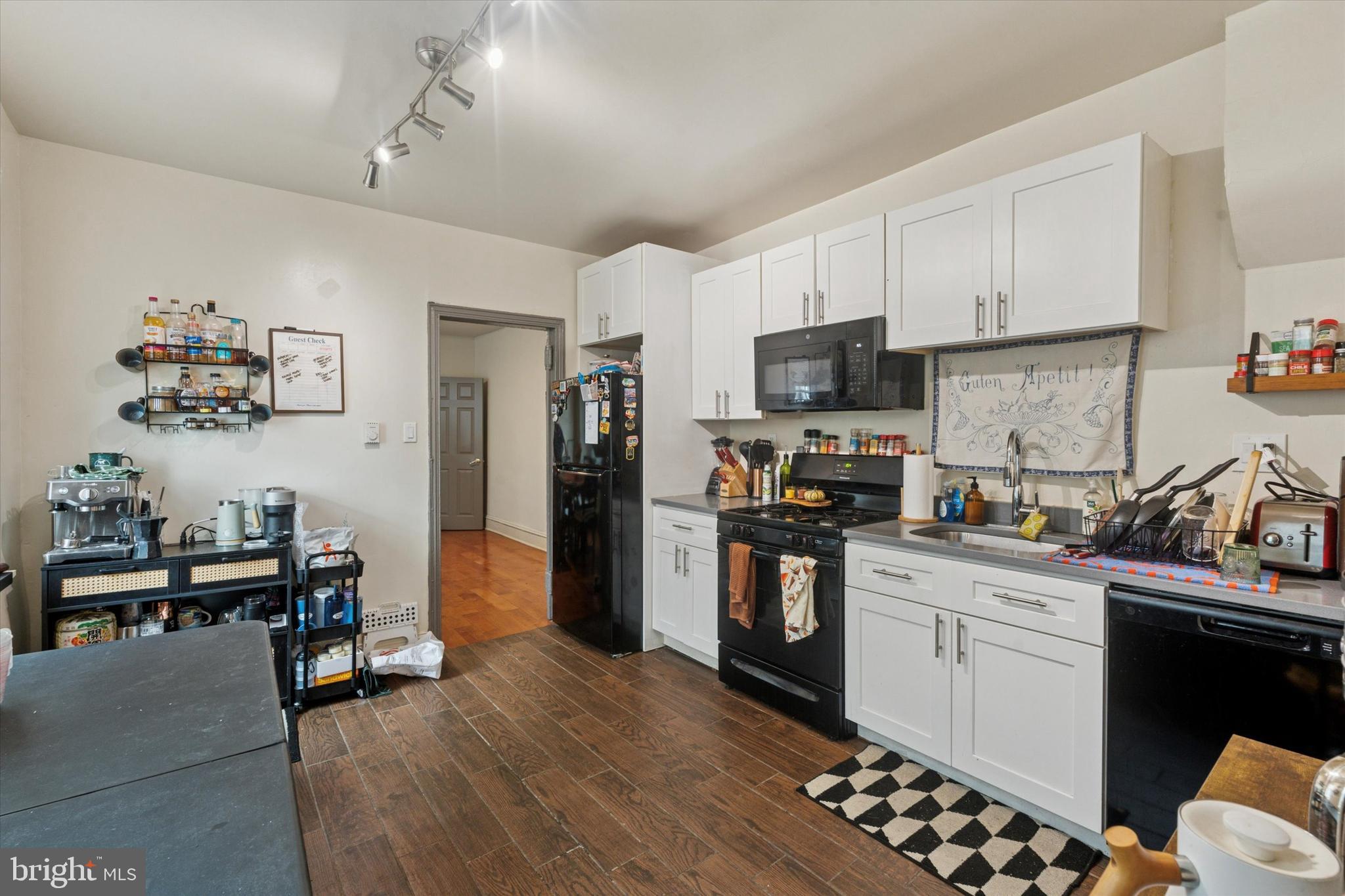 3817 Hamilton Street Philadelphia, PA 19104 - Photo 6 of 20