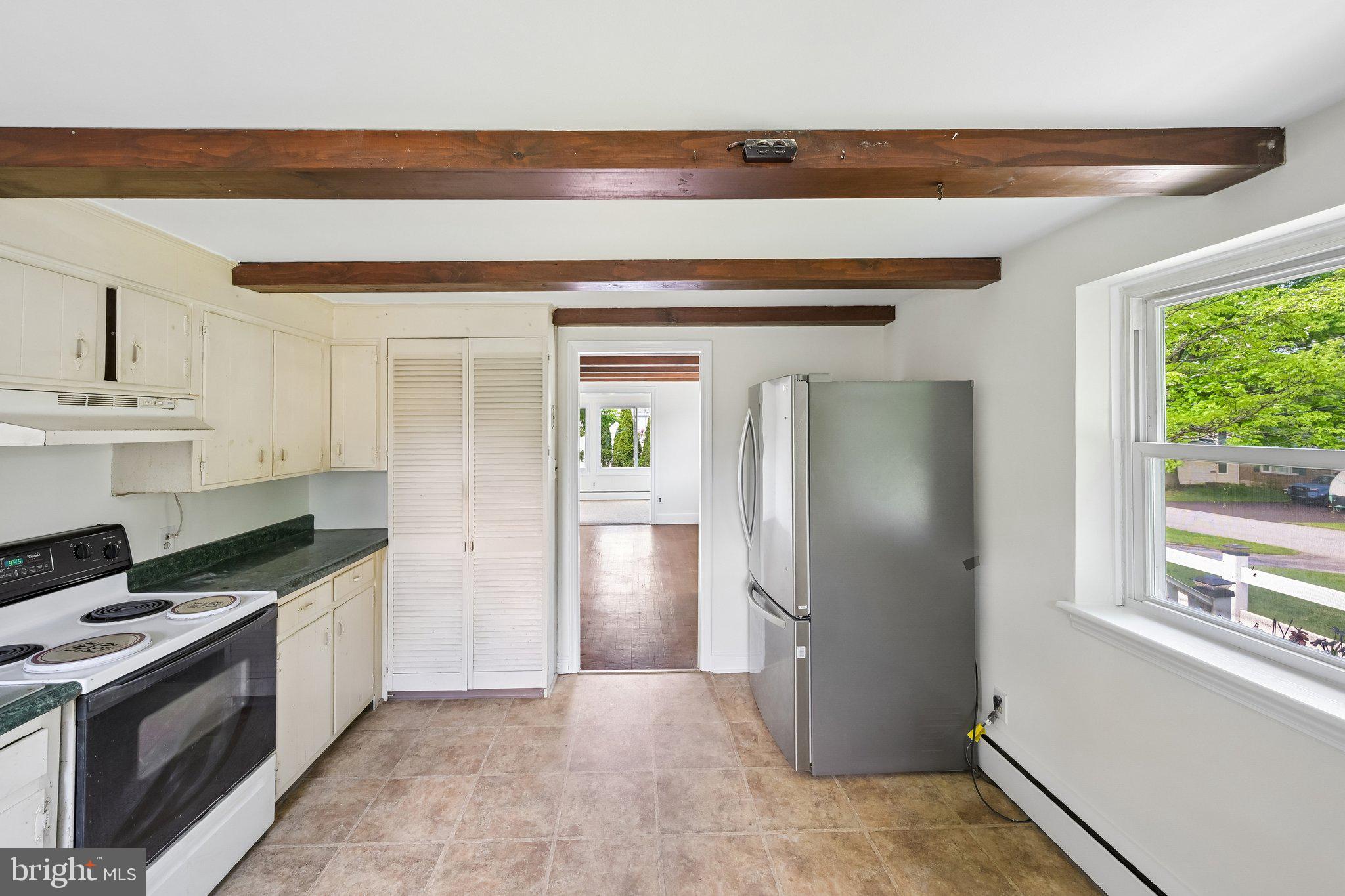 605 Venture Road Hockessin, DE 19707 - Photo 20 of 66 Kitchen