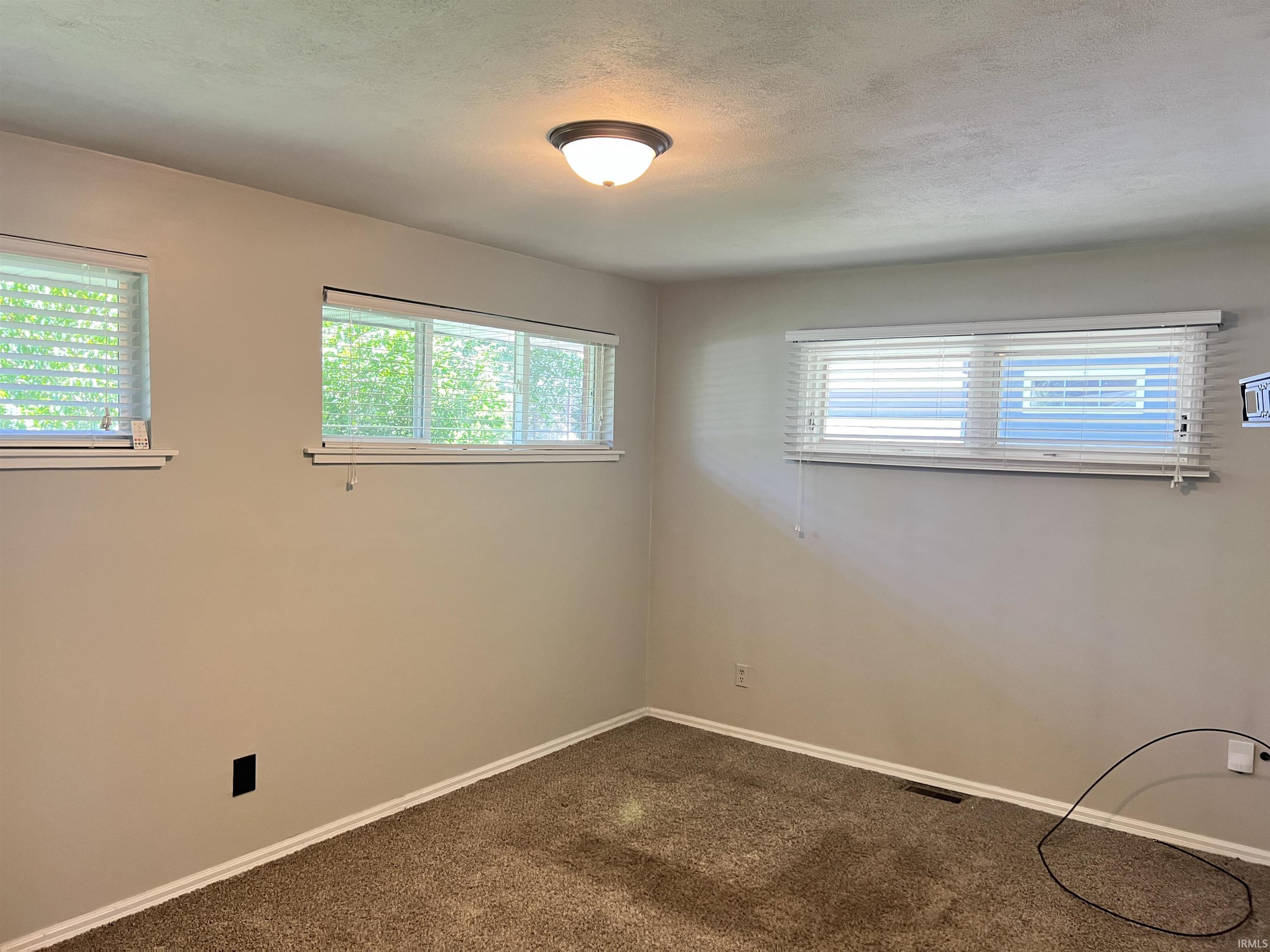 51795 Juniper Road South Bend, IN 46637 - Photo 18 of 45 Gallery Image 18