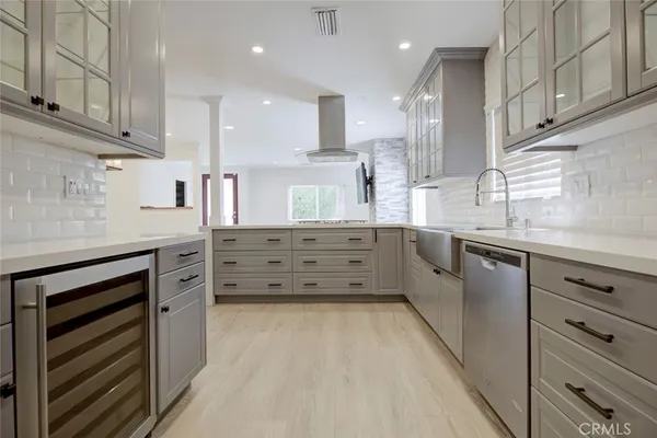 $5,500 | 247 North Oak Avenue, Pasadena, CA 91107