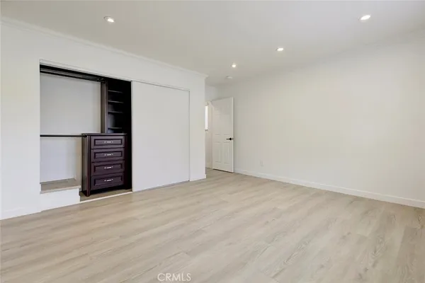 $5,500 | 247 North Oak Avenue, Pasadena, CA 91107