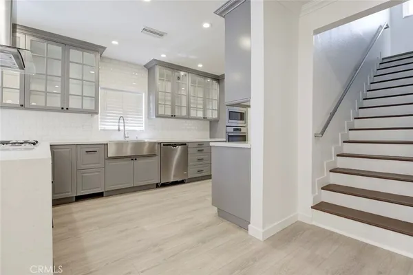 $5,500 | 247 North Oak Avenue, Pasadena, CA 91107