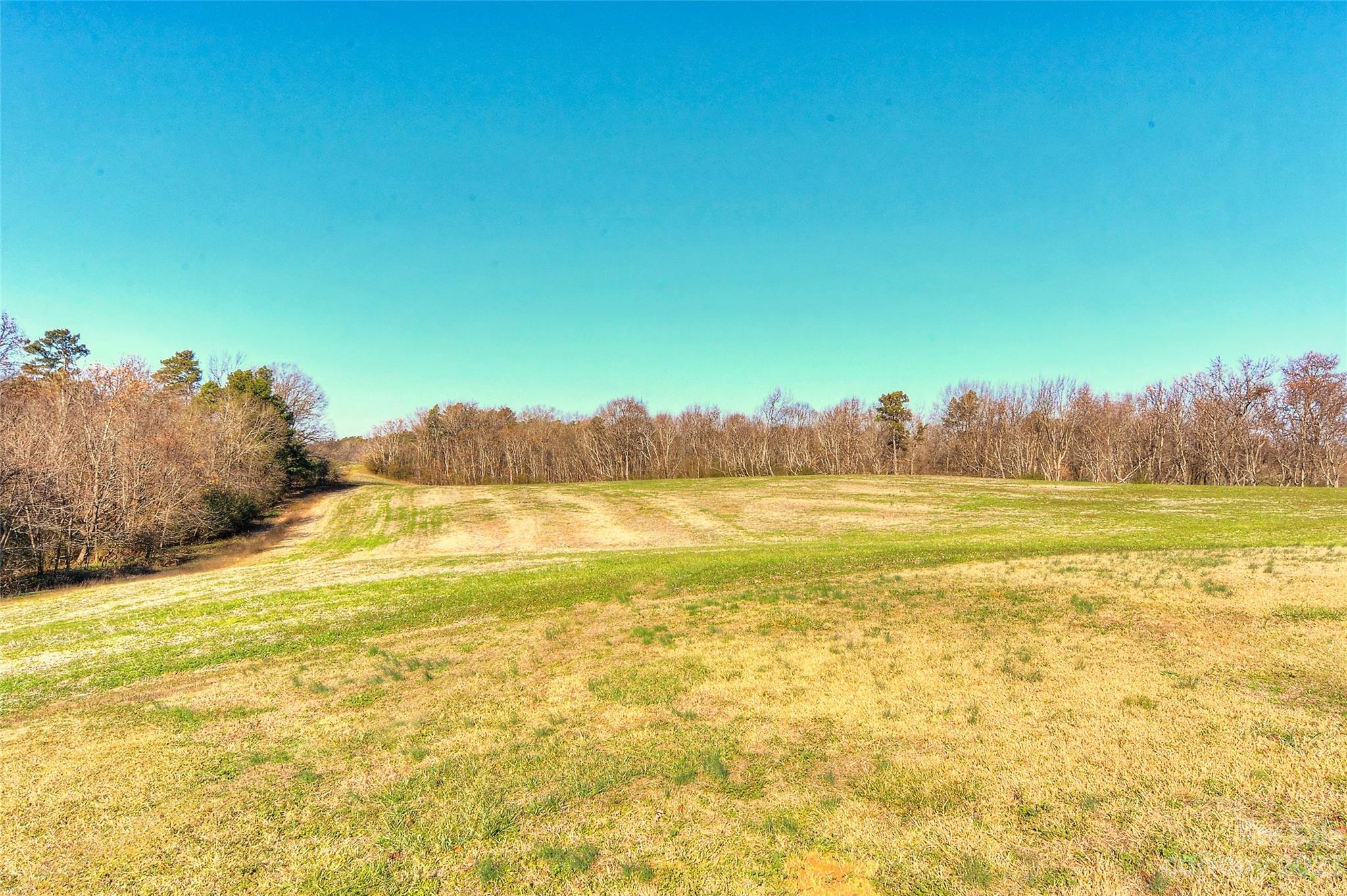 6202 White Store Pageland Road Marshville, NC 28103 - Photo 21 of 22 a view of an ocean and beach