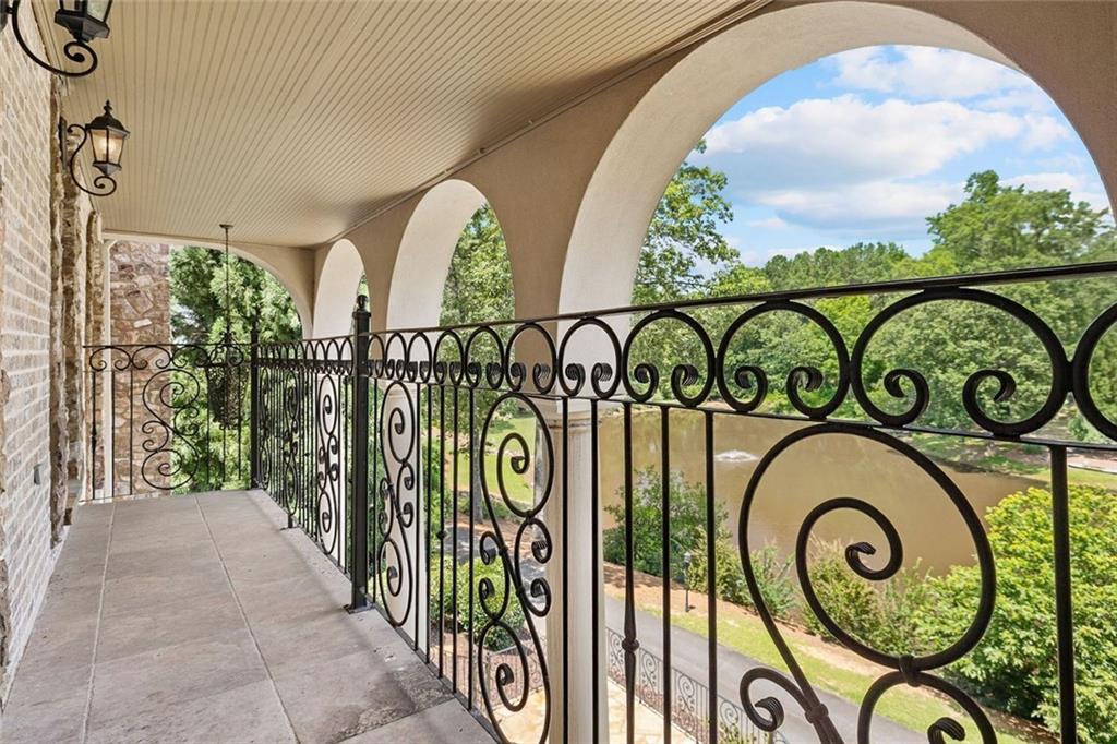 11140 W Road Roswell, GA 30075 - Photo 31 of 72