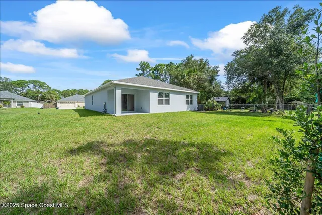 $2,100 | 566 Rembrandt Street Southeast, Palm Bay, FL 32909