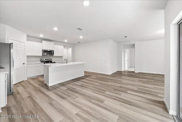 $2,100 | 566 Rembrandt Street Southeast, Palm Bay, FL 32909