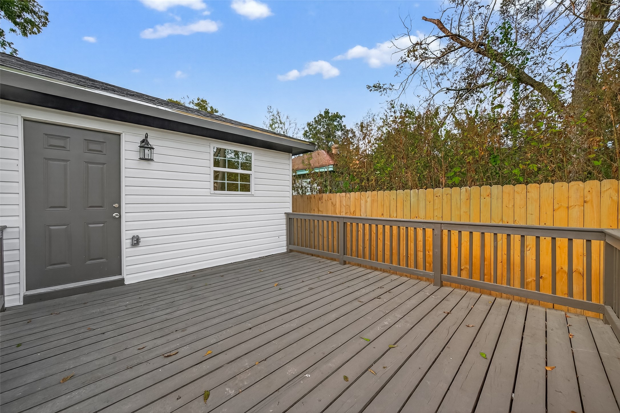 2723 Castledale Drive Houston, TX 77093 - Photo 30 of 38 a view of wooden deck