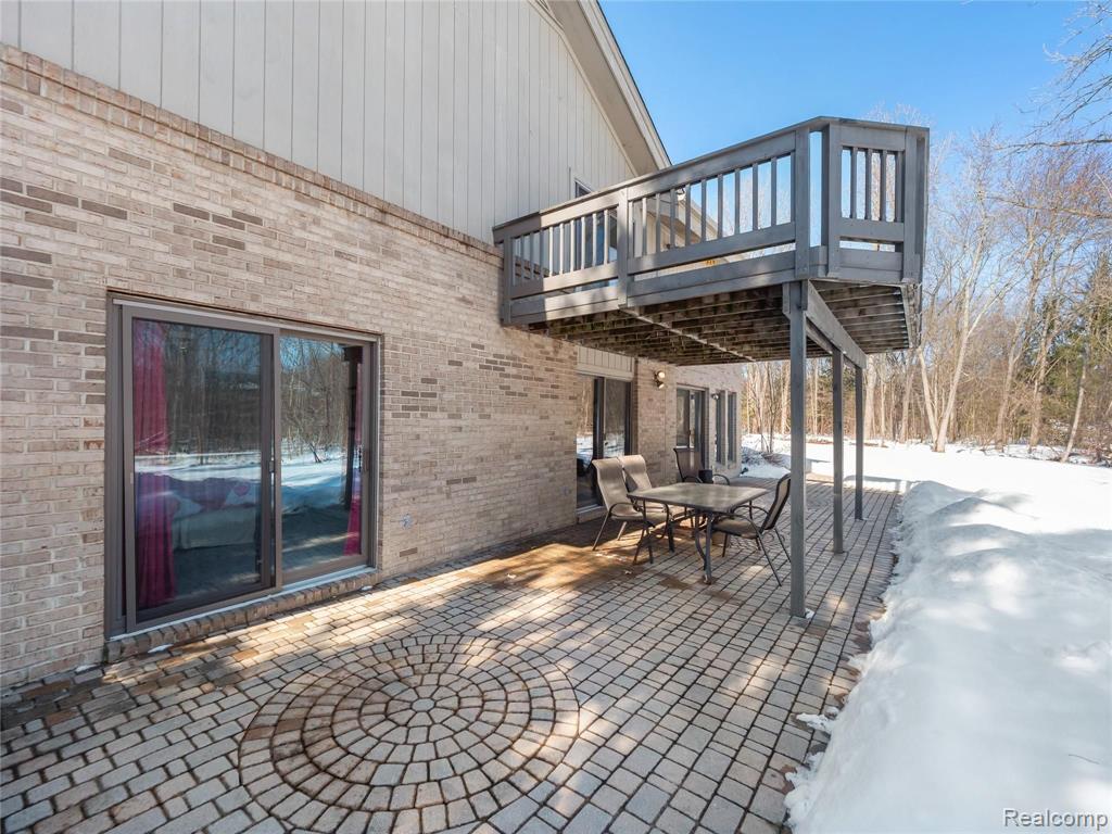 21311 Metroview Road Farmington Hills, MI 48335 - Photo 76 of 78