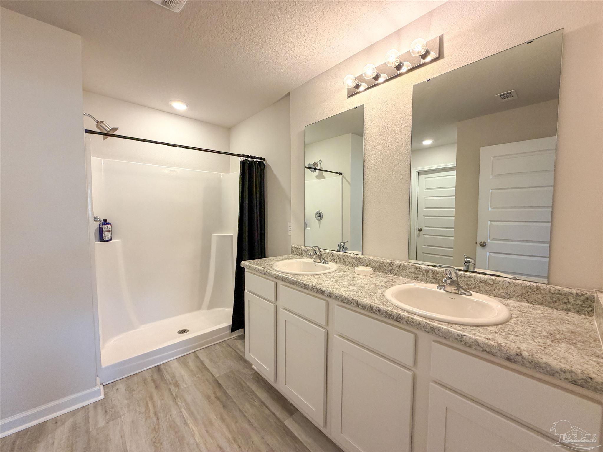 4382 Redbay Court Pace, FL 32571 - Photo 29 of 35