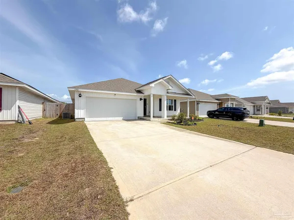$2,100 | 4382 Redbay Court, Pace, FL 32571