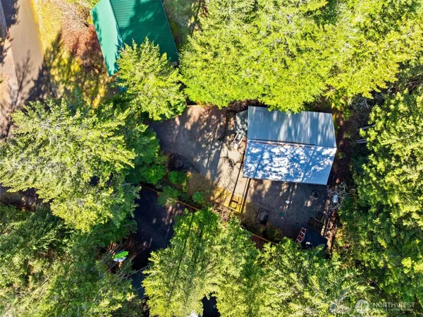 $425,000 | 132 North Kokanee Cove Way, Hoodsport, WA 98548