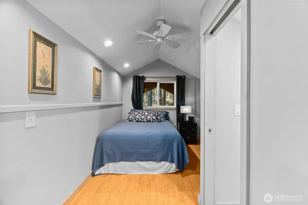 $425,000 | 132 North Kokanee Cove Way, Hoodsport, WA 98548