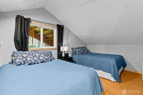 $425,000 | 132 North Kokanee Cove Way, Hoodsport, WA 98548