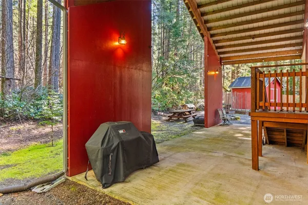 $425,000 | 132 North Kokanee Cove Way, Hoodsport, WA 98548