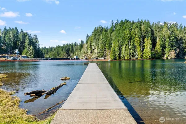 $425,000 | 132 North Kokanee Cove Way, Hoodsport, WA 98548