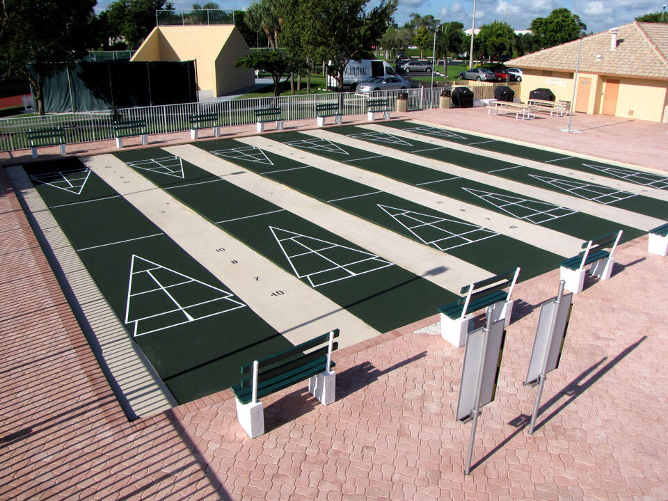 15075 Witney Road, Unit 108 Delray Beach, FL 33484 - Photo 35 of 39 16_shuffleboard_courts