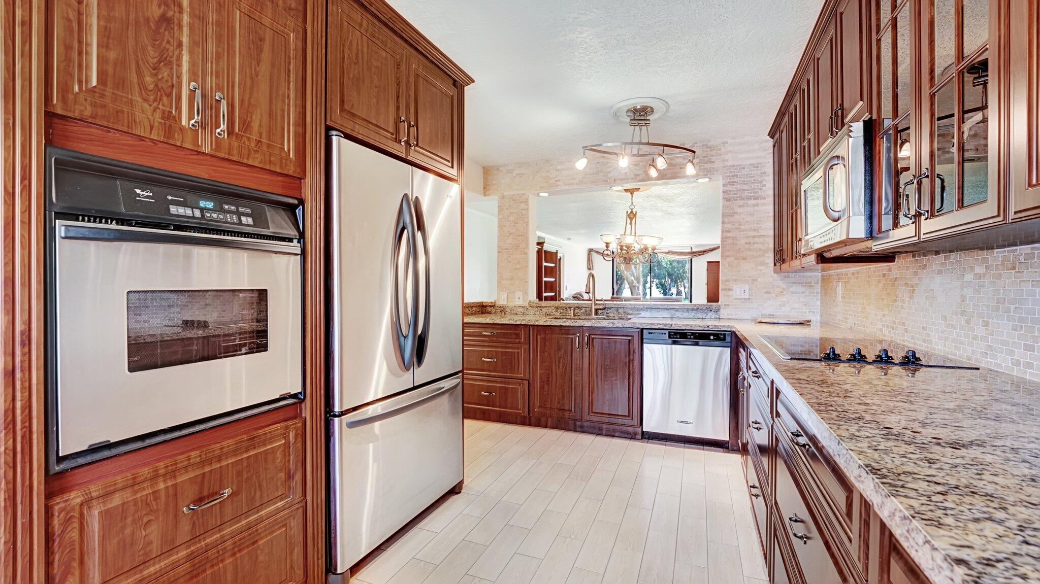 15075 Witney Road, Unit 108 Delray Beach, FL 33484 - Photo 4 of 39 Primary