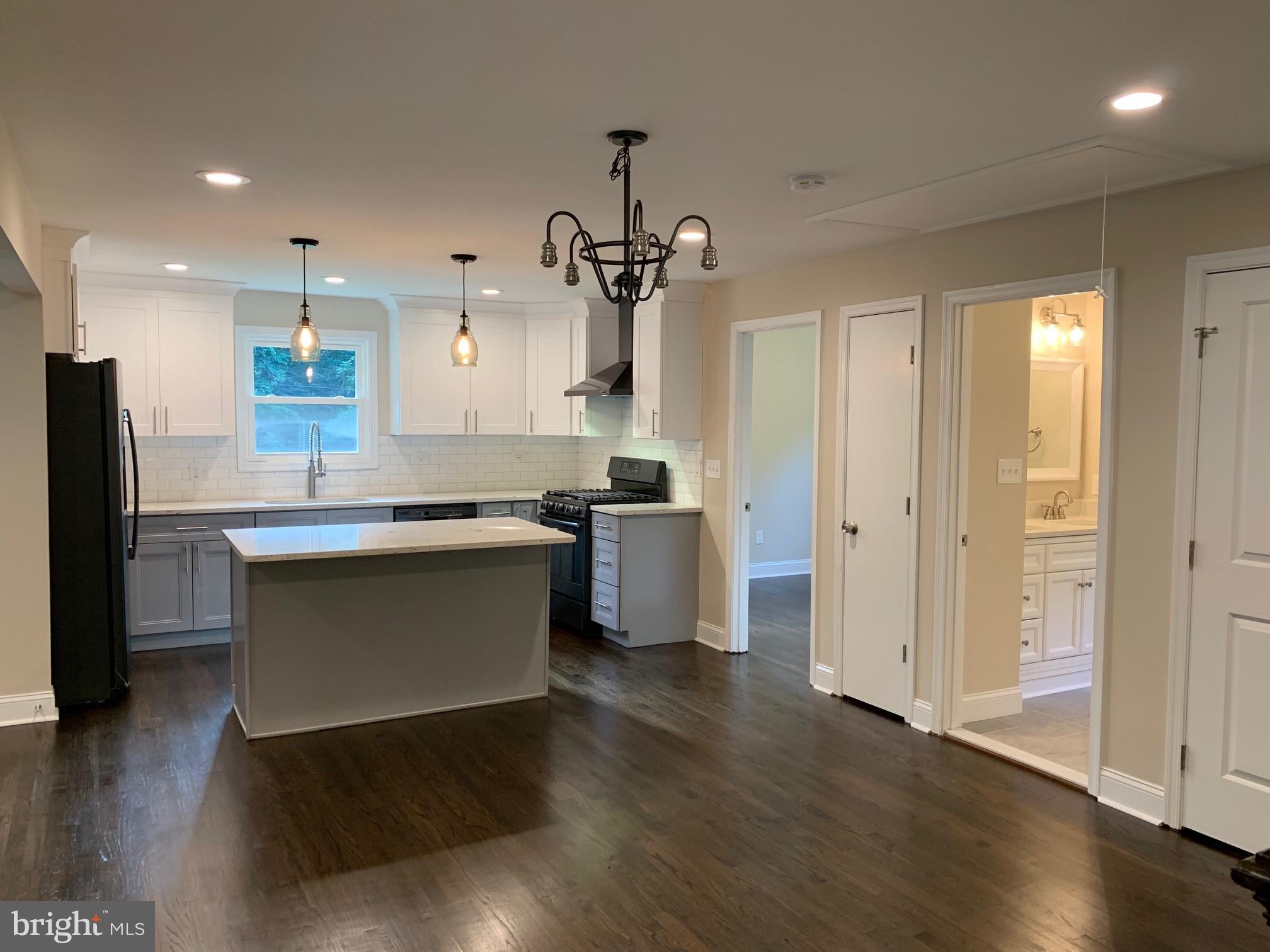 2205 Midridge Road Lutherville-Timonium, MD 21093 - Photo 3 of 17 Gallery Image 3