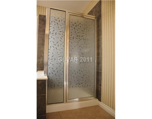 4717 Arial Ridge Street Las Vegas, NV 89147 - Photo 13 of 22 Master Bath/Spa.