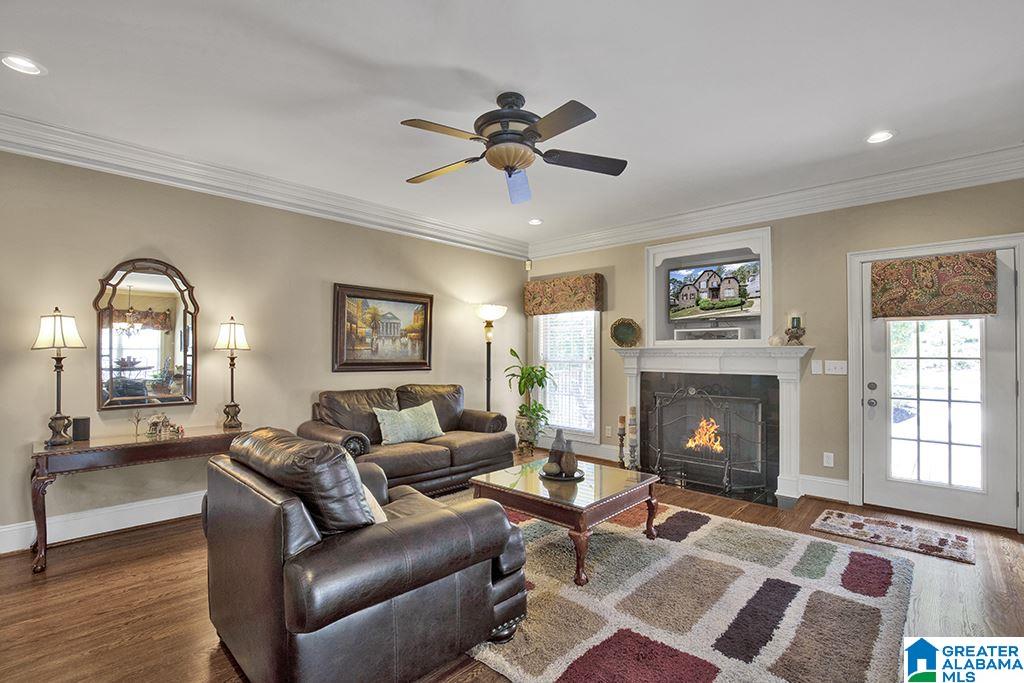 2412 Magnolia Cove Road Birmingham, AL 35243 - Photo 6 of 35