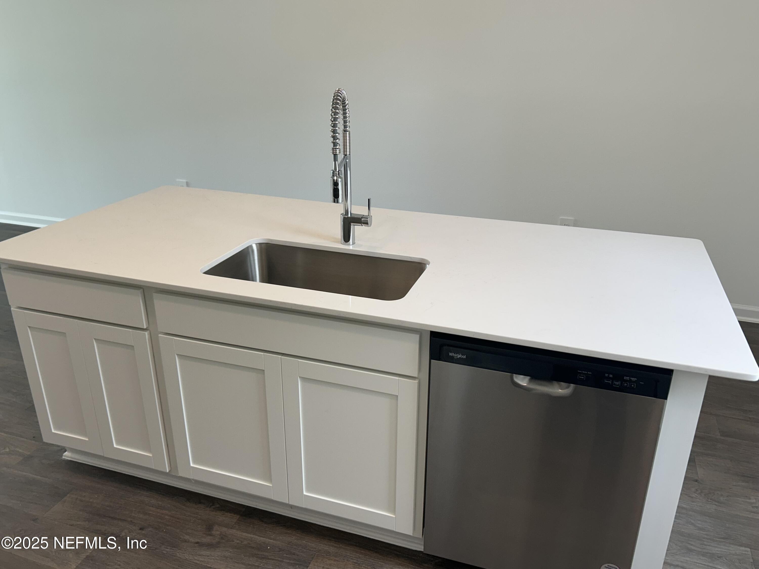 184 Palmetto Rdg Road St. Augustine, FL 32095 - Photo 9 of 39 kitchen 2