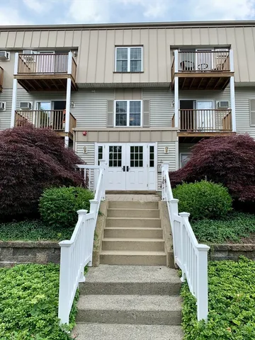 $339,000 | 2 Ocean, Unit 3B, Gloucester, MA 01930