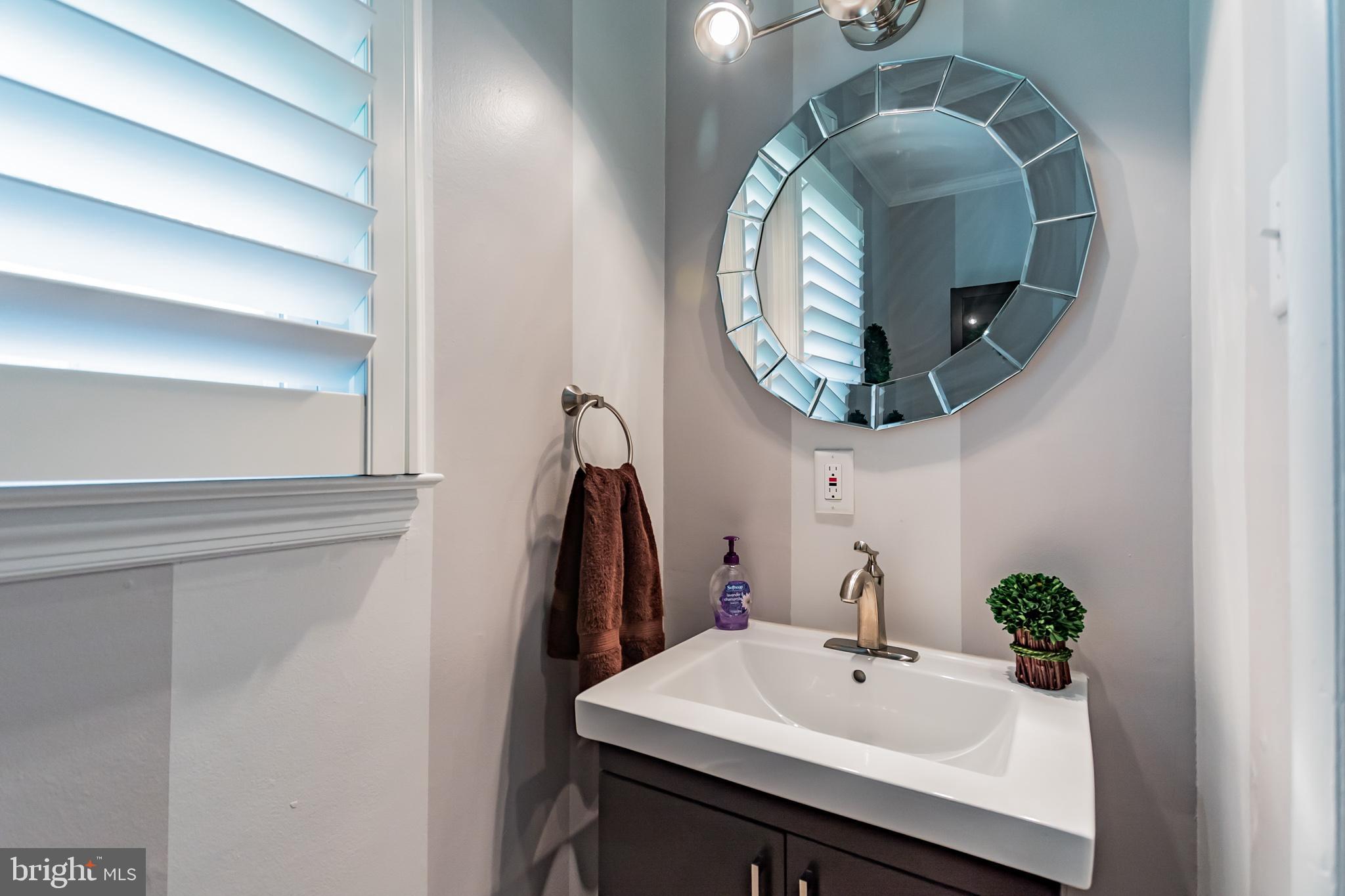 1109 Cooperskill Road Cherry Hill, NJ 08034 - Photo 13 of 36