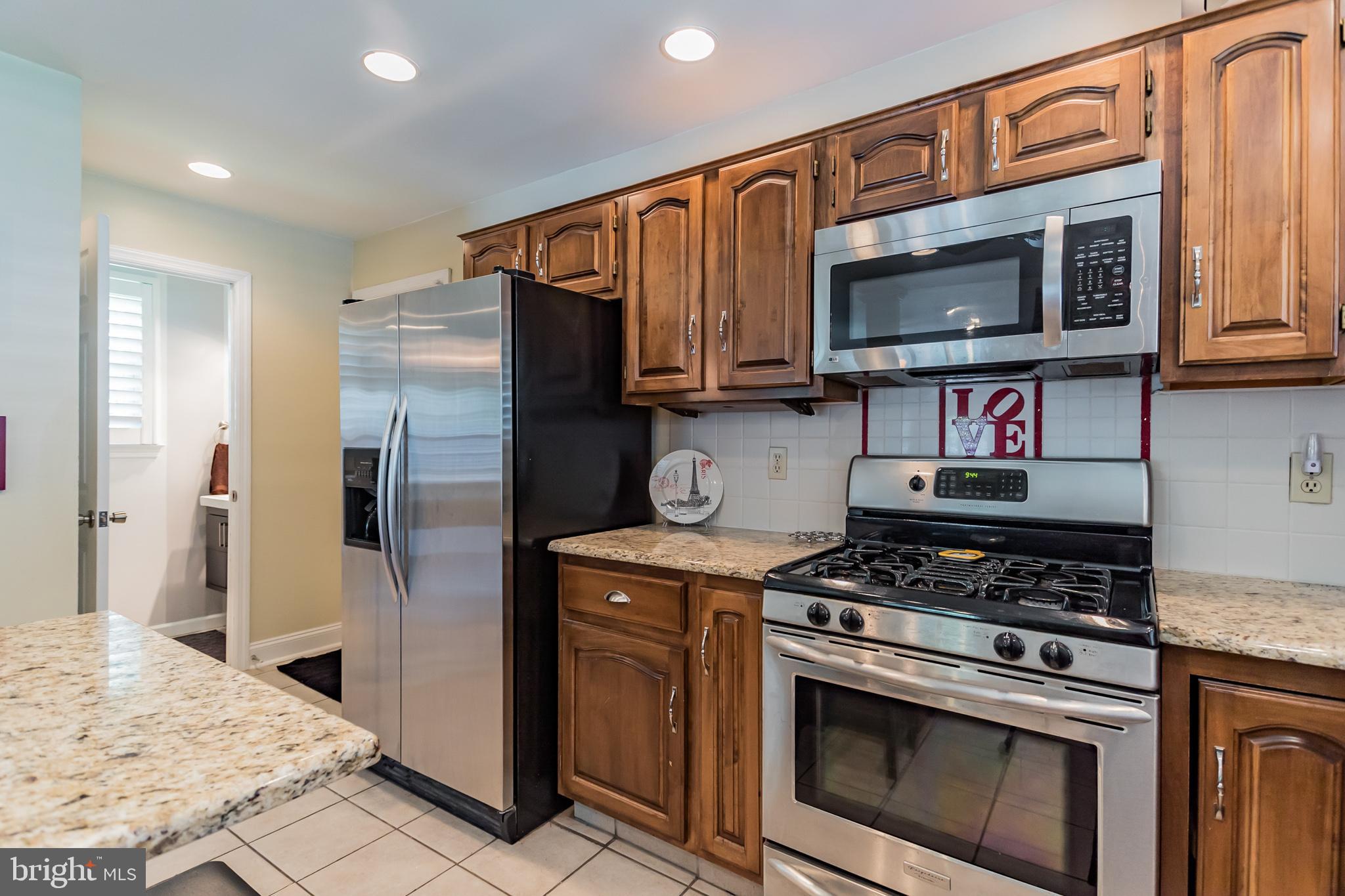 1109 Cooperskill Road Cherry Hill, NJ 08034 - Photo 9 of 36