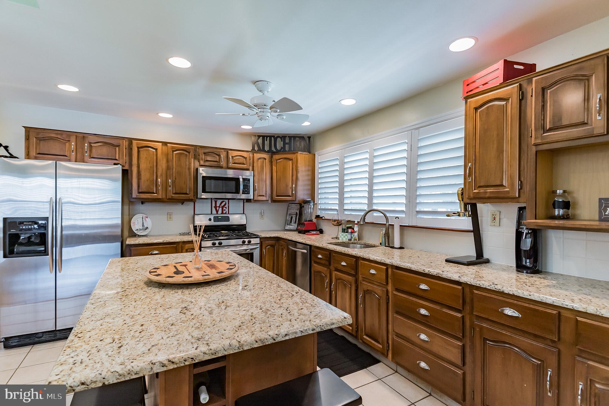 1109 Cooperskill Road Cherry Hill, NJ 08034 - Photo 10 of 36