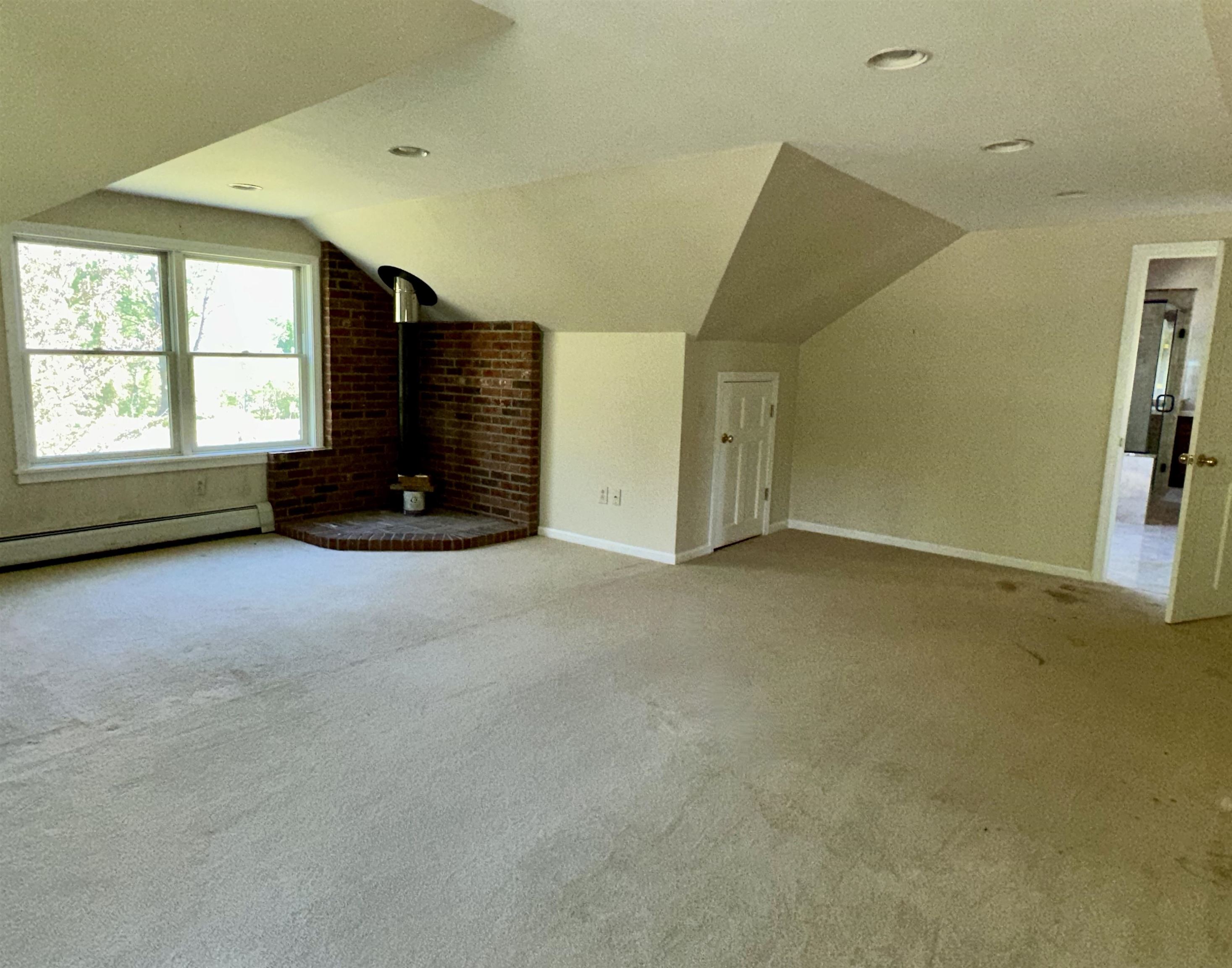 209 Kelley Hill Road Pawlet, VT 05761 - Photo 23 of 34