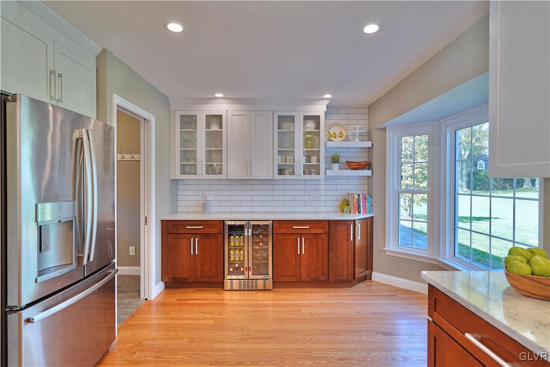 4171 Ravenswood Road Allentown, PA 18103 - Photo 13 of 39 Gallery Image 13