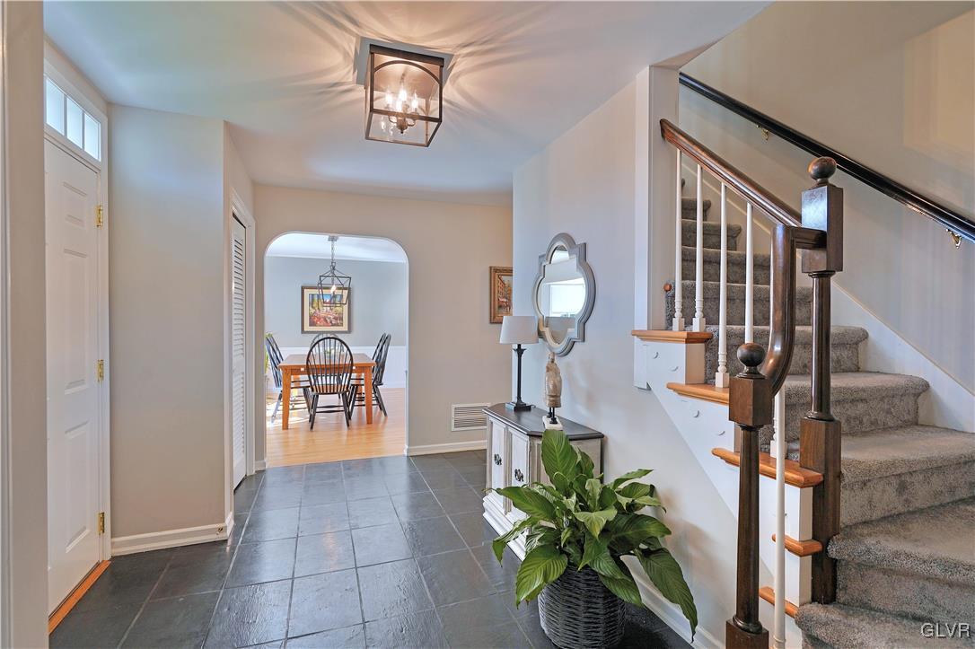 4171 Ravenswood Road Allentown, PA 18103 - Photo 4 of 39 Gallery Image 4